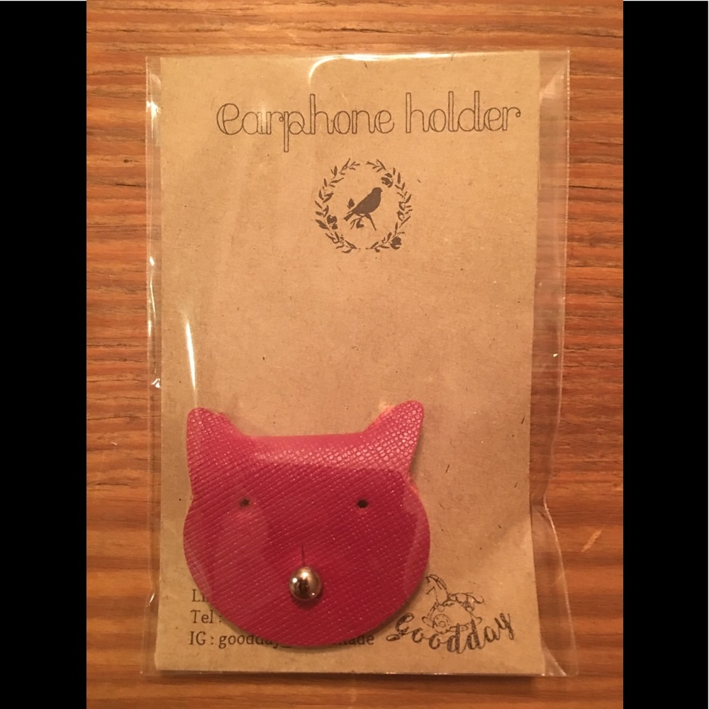 Leather Earphones Holder